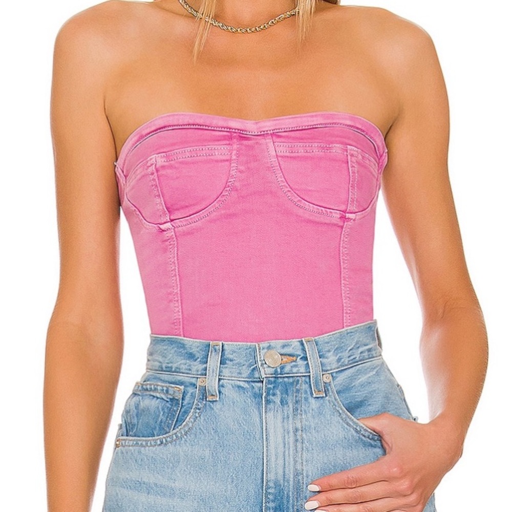 Superdown Desa Crop Bustier Top